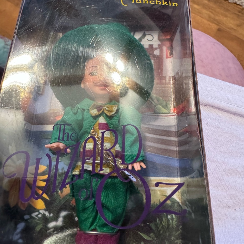 Wizard of Oz Barbie Collection - Picture 9 of 10
